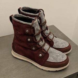 Sorel joan explorer boots